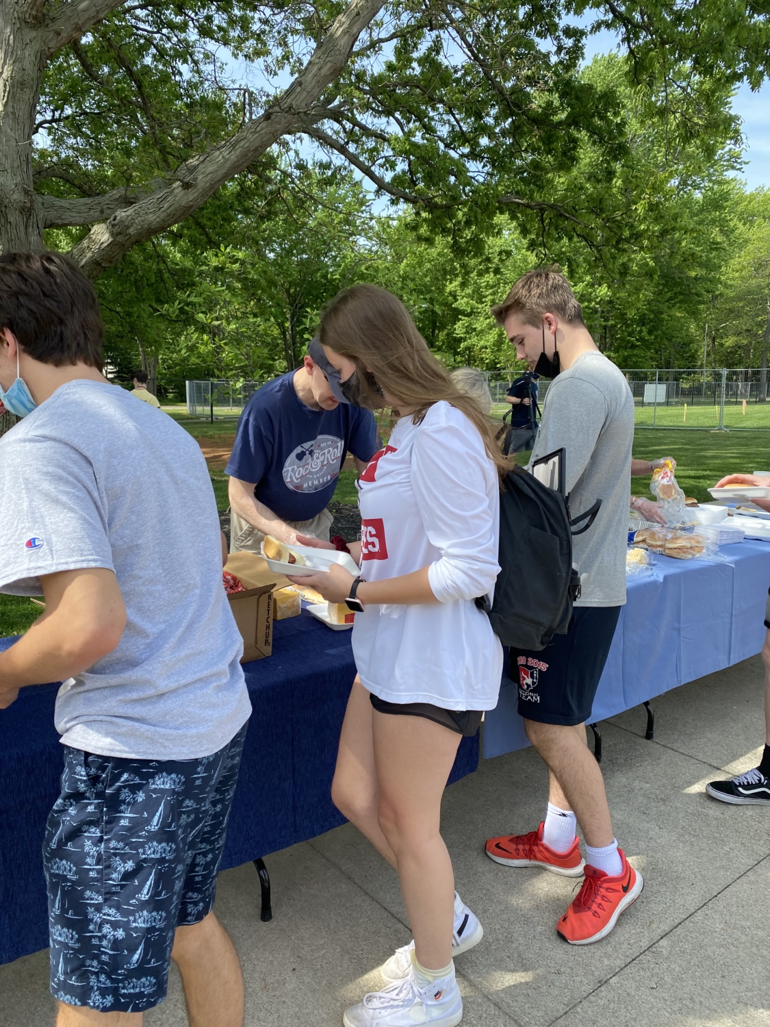 Senior Field Day Bay Alumni Foundation